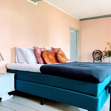 Bed & Breakfast Chateau De La Combe La Celle (Auvergne)